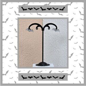 🎃 Elegant‎ Silver Bat Earrings (NWOT)